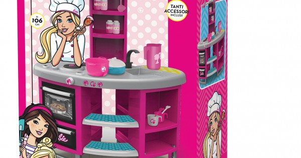 Nuova Cucina di Barbie C/Pasta da Modellare di Grandi Giochi