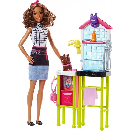 Fjb31 barbie - playset toelettatrice con bambola. cagnolino. tavolo per la toelettatura e accessori